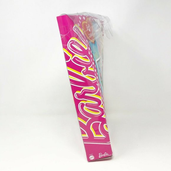 2011 Barbie Loves Disney Brand Barbie and Ken New - Picture 4 of 11